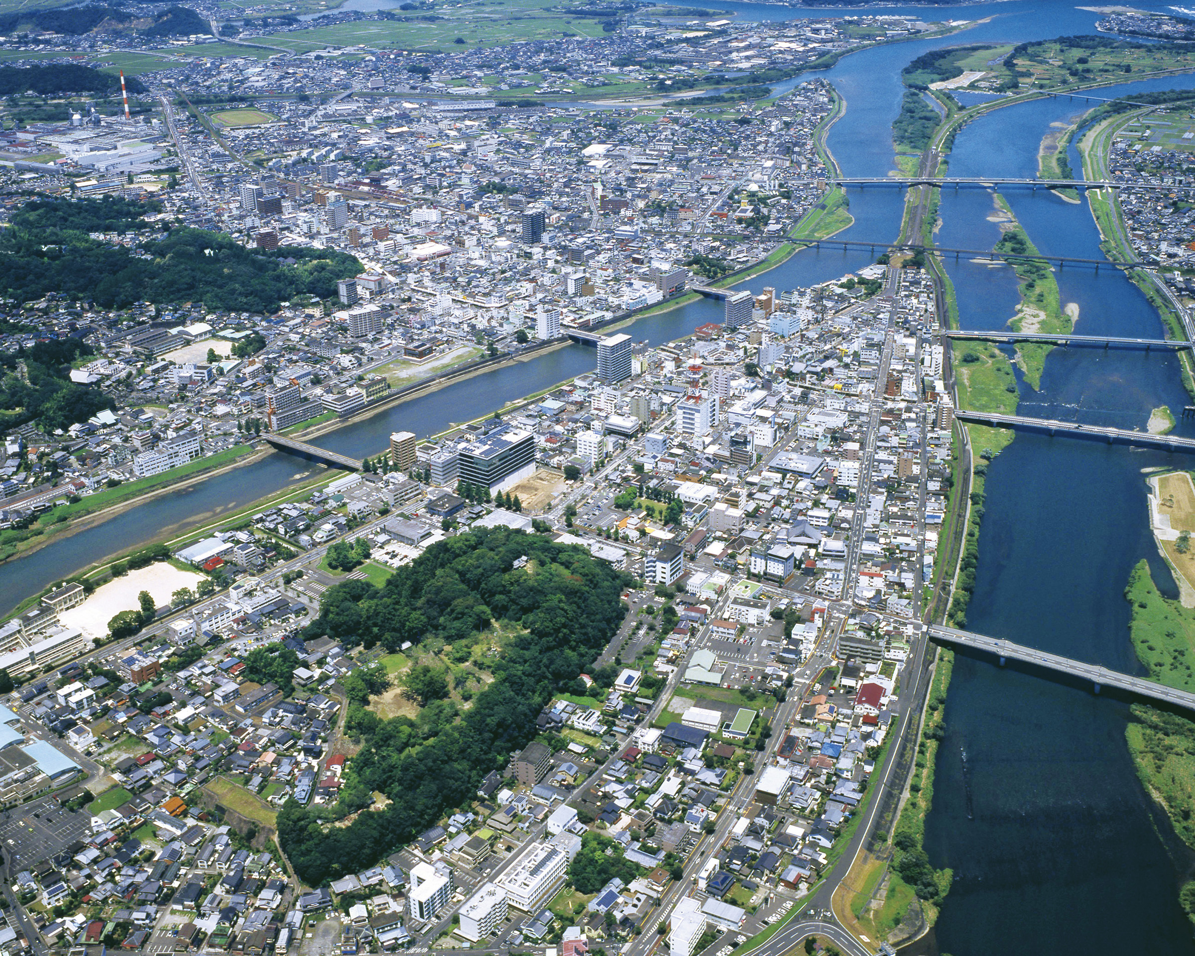 延岡市の航空写真